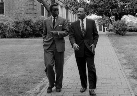 in-1960-dr-kenneth-kaunda-visited-places-such-as-washington-dc-and-atlanta-with-dr-martin-luther-king